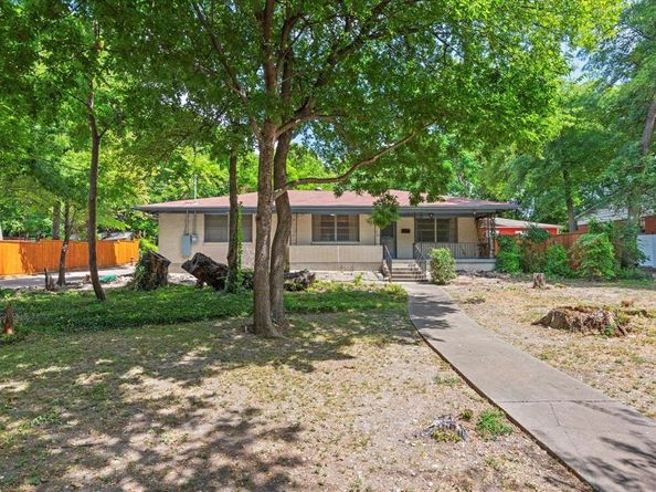 4812  Dove Creek Way , Dallas Texas 75232