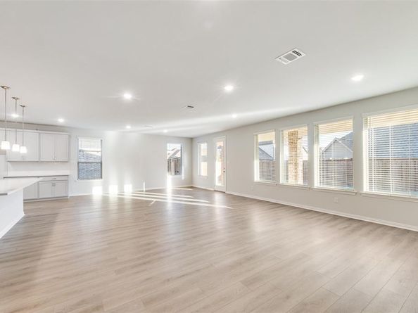 5816  Halton Drive , Celina Texas 76227