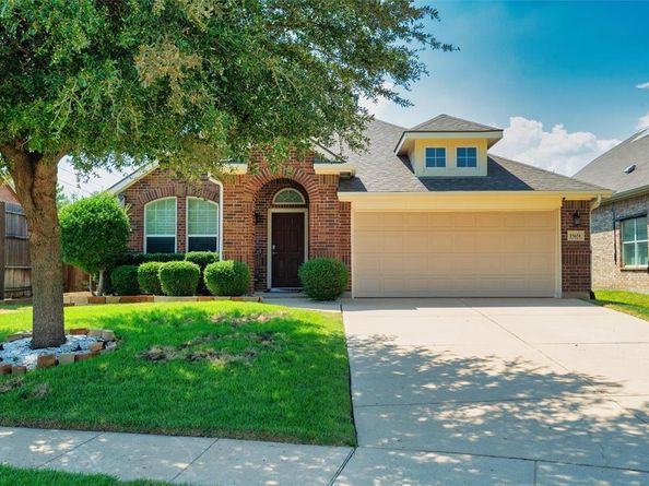 15651  Gatehouse Drive , Fort Worth Texas 76262