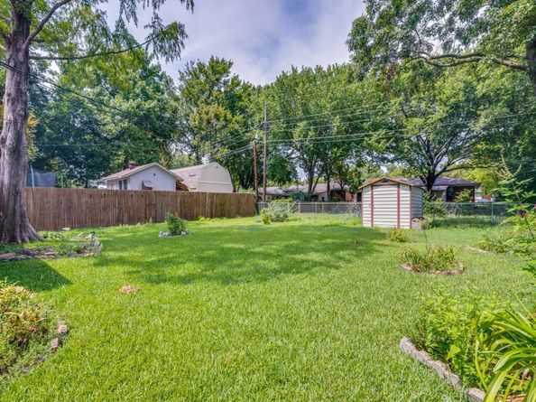 215 E Rio Grande Street , Garland Texas 75041
