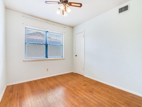 215 E Rio Grande Street , Garland Texas 75041