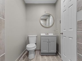 2115  Chatham Square  , Dallas Texas 75227