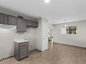 2115  Chatham Square  , Dallas Texas 75227