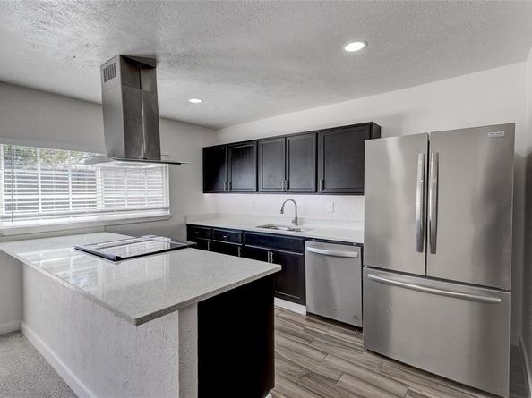 7302  Flameleaf Place , Dallas Texas 75249