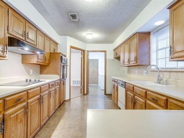 7748  Skylake Drive , Fort Worth Texas 76179