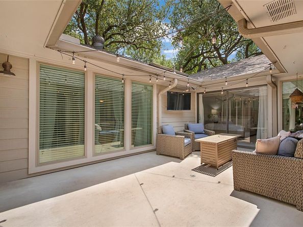 16981  Davenport Court , Dallas Texas 75248