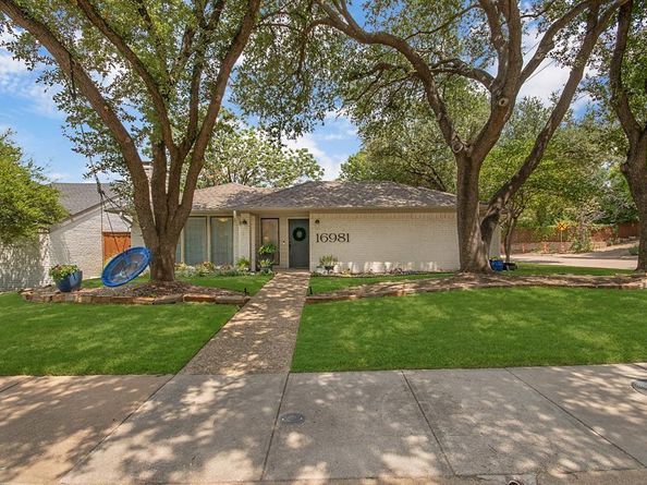 16981  Davenport Court , Dallas Texas 75248