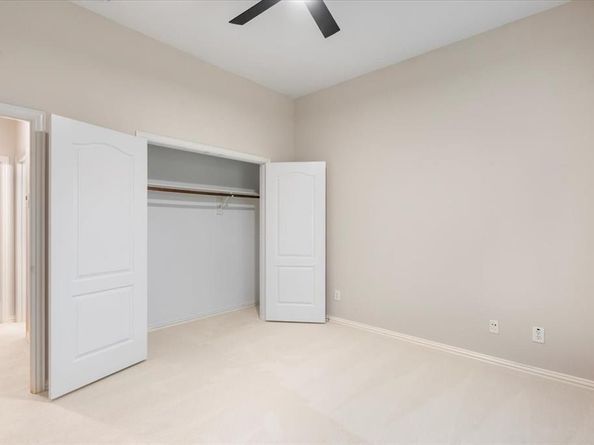 2501  Green Oak Drive , Carrollton Texas 75010