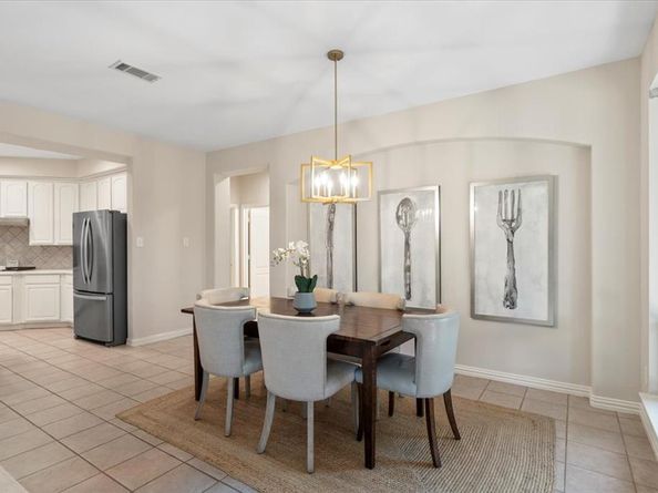 2501  Green Oak Drive , Carrollton Texas 75010