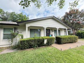 2621  Trinity Street , Irving Texas 75062