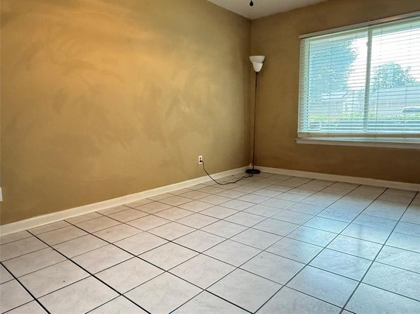 2621  Trinity Street , Irving Texas 75062