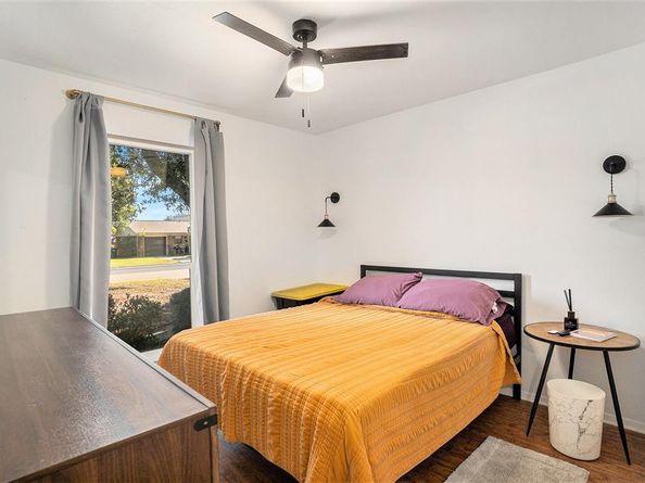 201  Bluebird Circle , Denton Texas 76209