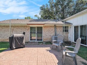 201  Bluebird Circle , Denton Texas 76209