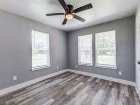 13329  Lenosa Lane , Dallas Texas 75253