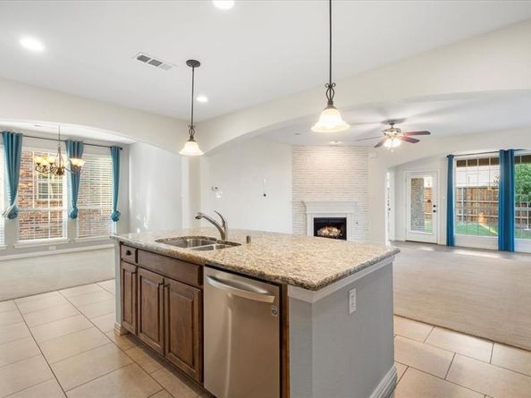 205  Vagon Castle Lane , Lewisville Texas 75056