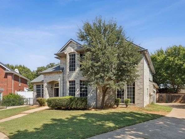915  Inverness Circle , Highland Village Texas 75077