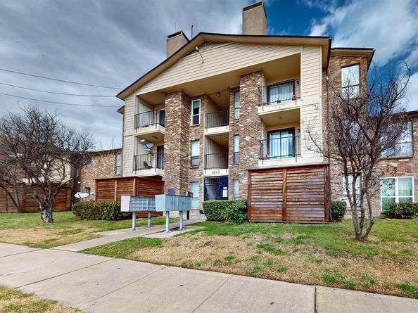 1810 N Garrett Avenue  216, Dallas Texas 75206