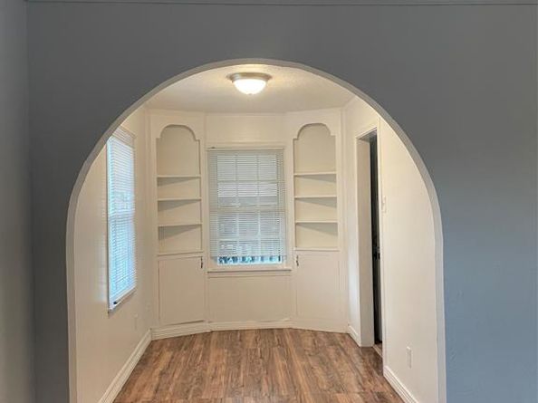 4133  Shelley Boulevard , Dallas Texas 75211