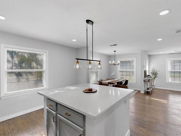 1328  Lakeside Drive , Garland Texas 75040