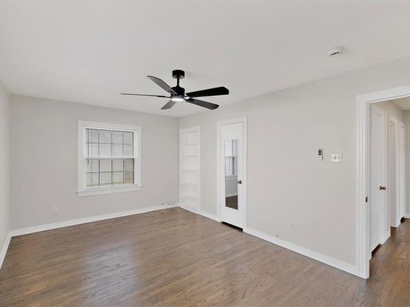 1328  Lakeside Drive , Garland Texas 75040