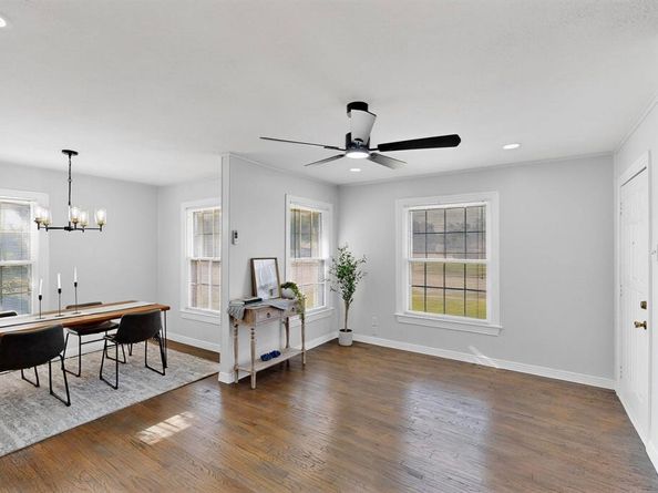 1328  Lakeside Drive , Garland Texas 75040