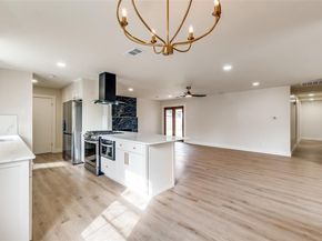 6225 N Jim Miller Road , Dallas Texas 75228