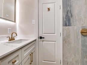 6225 N Jim Miller Road , Dallas Texas 75228