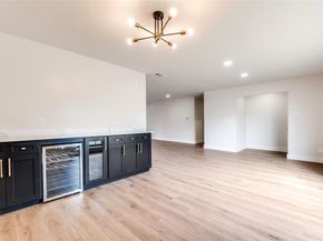 6225 N Jim Miller Road , Dallas Texas 75228