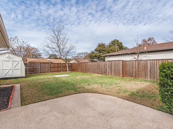 6225 N Jim Miller Road , Dallas Texas 75228