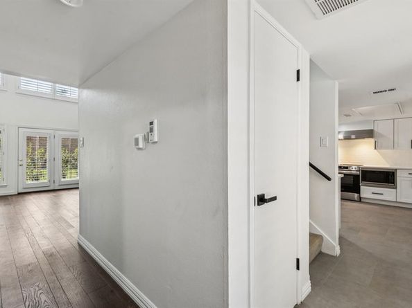 2912  Woodcroft  , Carrollton Texas 75006