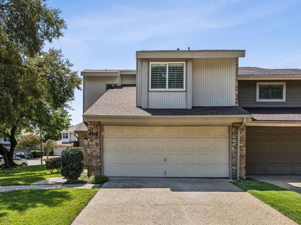 2912  Woodcroft  , Carrollton Texas 75006