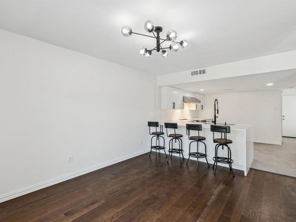 2912  Woodcroft  , Carrollton Texas 75006
