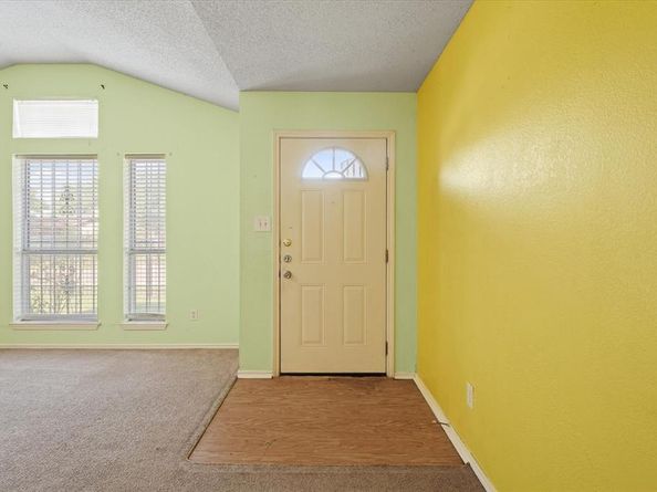 10420  Pondwood Drive , Dallas Texas 75217