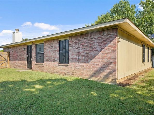 10420  Pondwood Drive , Dallas Texas 75217