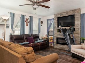 3509  College Avenue , Fort Worth Texas 76110