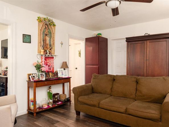 3509  College Avenue , Fort Worth Texas 76110