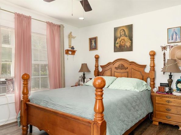 3509  College Avenue , Fort Worth Texas 76110