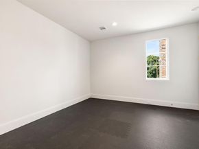 6919  Oriole Drive , Dallas Texas 75209