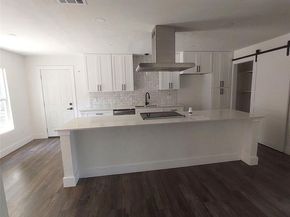 628  Polly Avenue , Azle Texas 76020