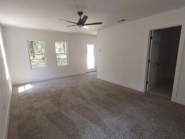 628  Polly Avenue , Azle Texas 76020