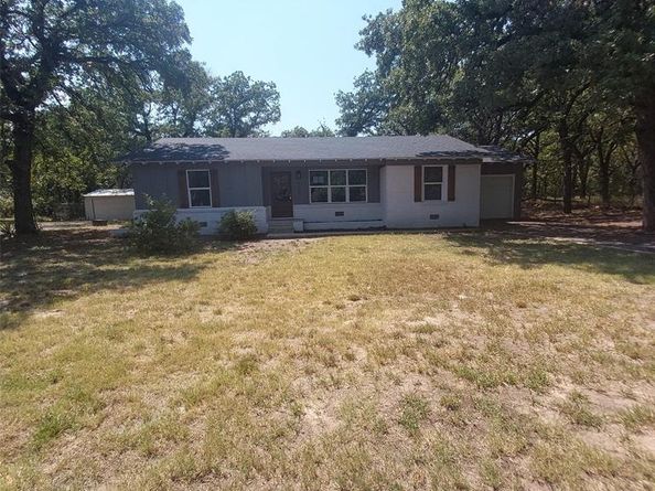 628  Polly Avenue , Azle Texas 76020