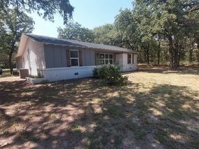 628  Polly Avenue , Azle Texas 76020