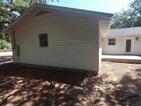 628  Polly Avenue , Azle Texas 76020