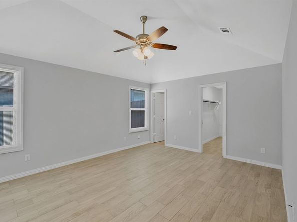 1016 E Cannon Street , Fort Worth Texas 76104