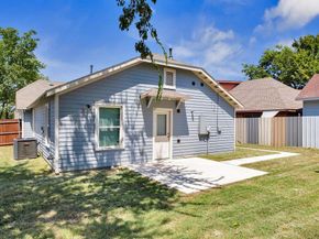 1016 E Cannon Street , Fort Worth Texas 76104