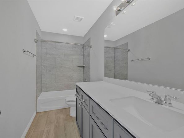 1016 E Cannon Street , Fort Worth Texas 76104