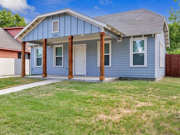 1016 E Cannon Street , Fort Worth Texas 76104
