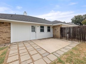 1537 N Valley Parkway , Lewisville Texas 75077