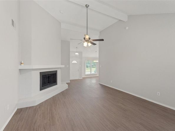 1537 N Valley Parkway , Lewisville Texas 75077