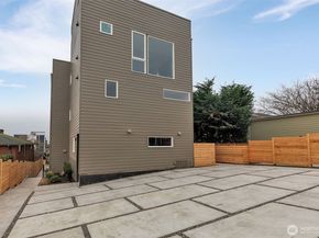 6544 44th Avenue SW, Seattle WA 98136